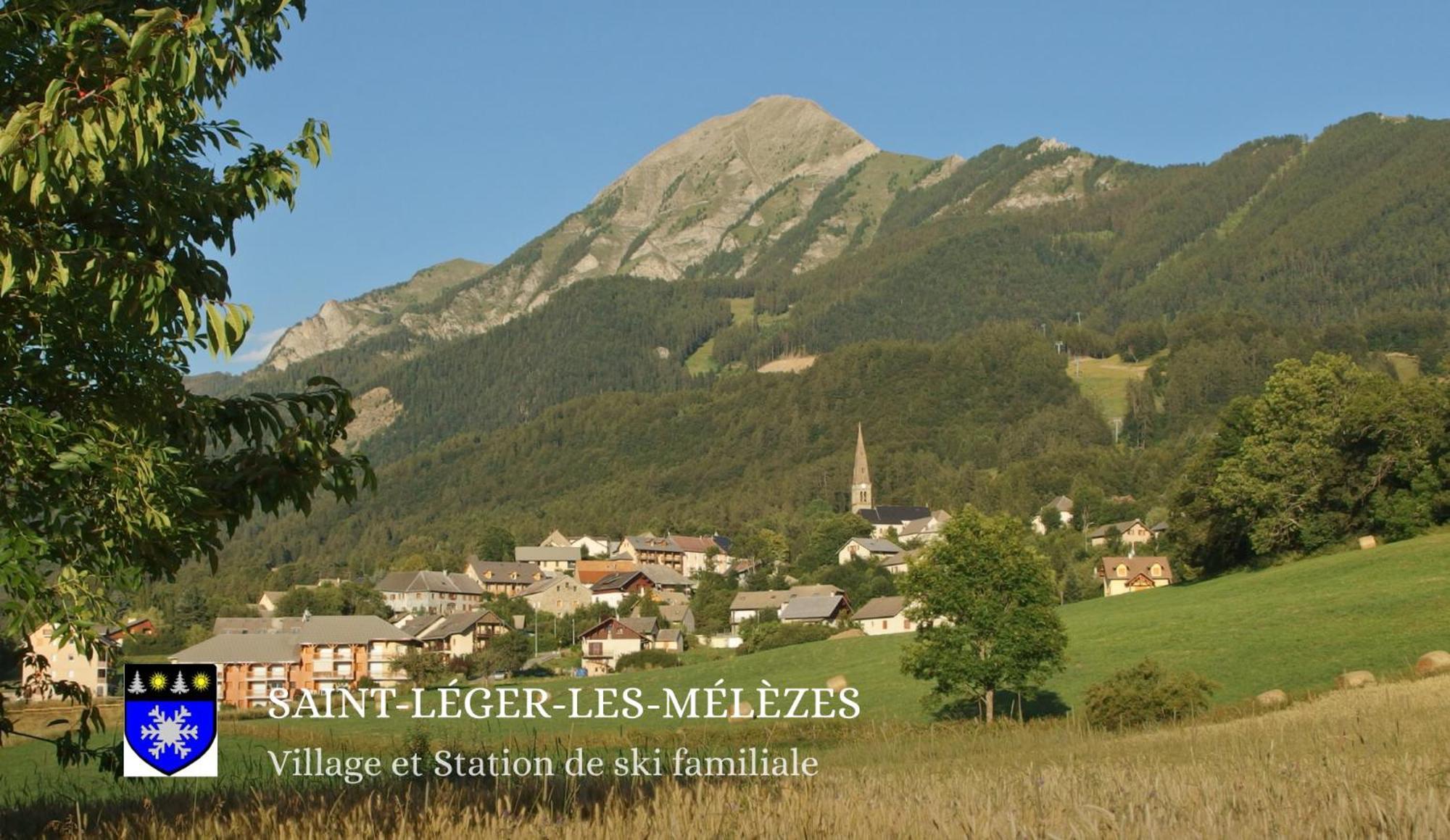Les Gites De L'E.D.E. Saint-Leger-les-Melezes Eksteriør bilde